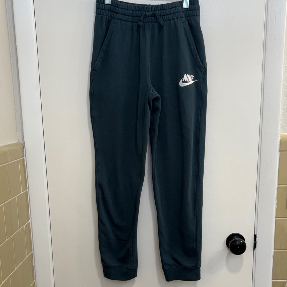NWOT Nike Green Jogger Sweatpants with White Swoosh
